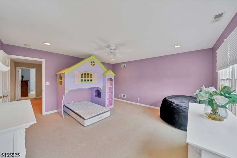 3 Shenandoah Court Washington NJ 07853