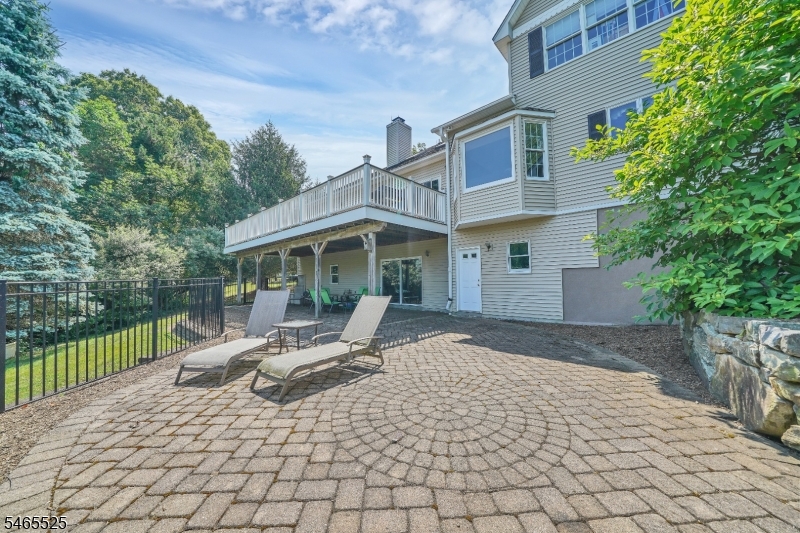 3 Shenandoah Court Washington NJ 07853