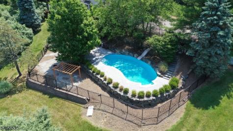 3 Shenandoah Court Washington NJ 07853