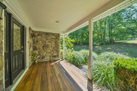 3 Shenandoah Court Washington NJ 07853