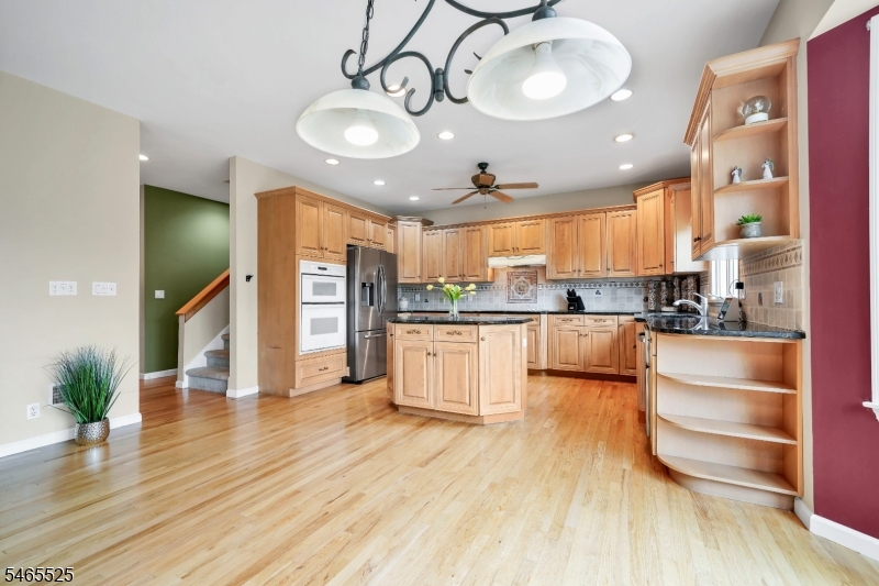 3 Shenandoah Court Washington NJ 07853
