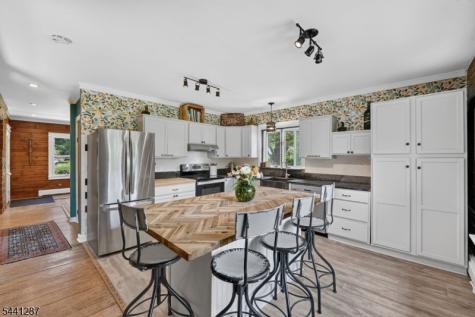 2 Pine Court Bethlehem NJ 08804