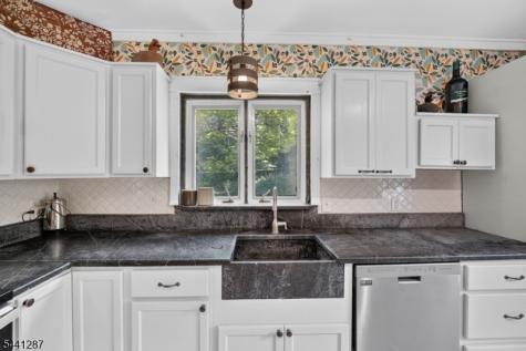 2 Pine Court Bethlehem NJ 08804