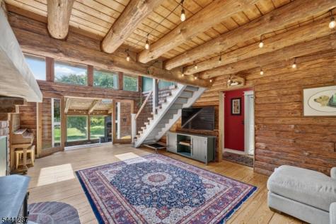 2 Pine Court Bethlehem NJ 08804