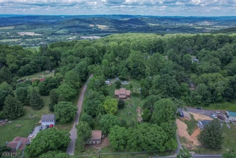 2 Pine Court Bethlehem NJ 08804