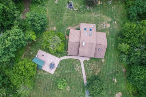 2 Pine Court Bethlehem NJ 08804