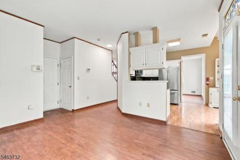 15 Champlain Way Franklin NJ 08823
