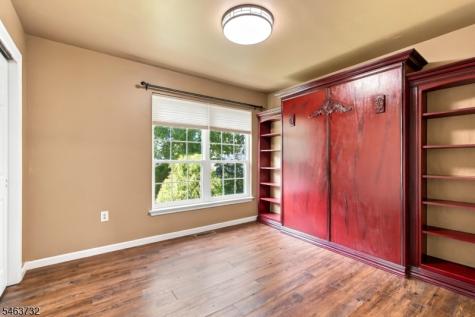 15 Champlain Way Franklin NJ 08823