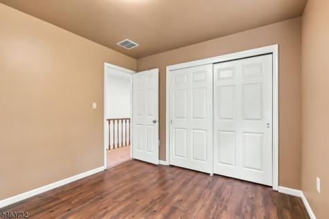 15 Champlain Way Franklin NJ 08823