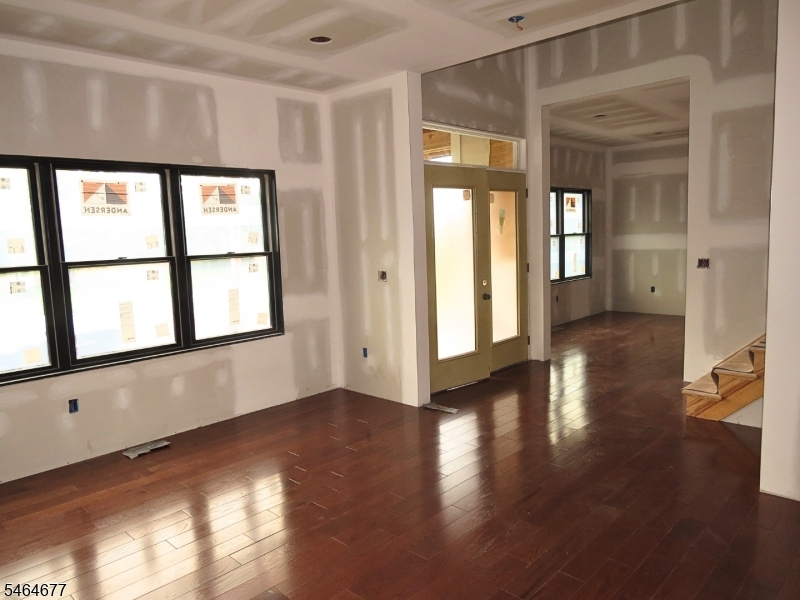 723 RT523 Readington NJ 08889