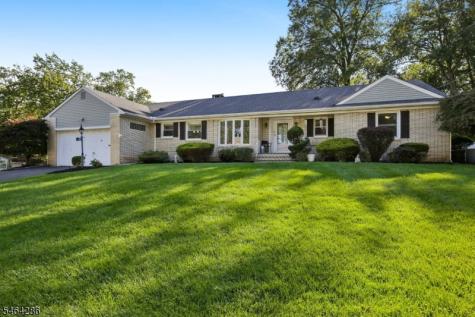 351 Old Tote Road Mountainside NJ 07092