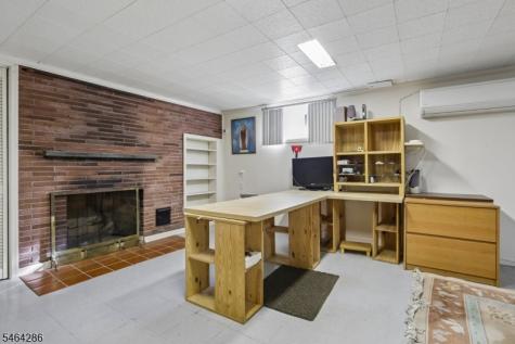 351 Old Tote Road Mountainside NJ 07092