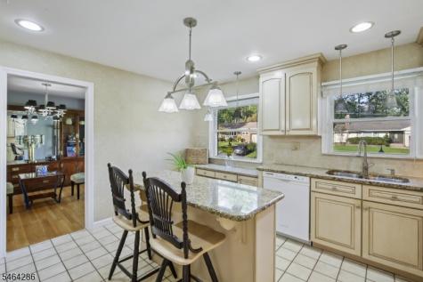 351 Old Tote Road Mountainside NJ 07092