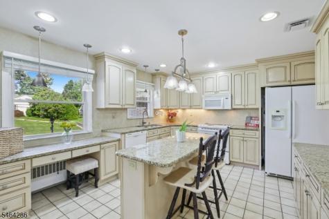 351 Old Tote Road Mountainside NJ 07092