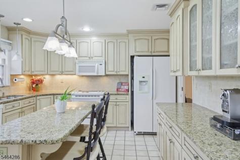 351 Old Tote Road Mountainside NJ 07092