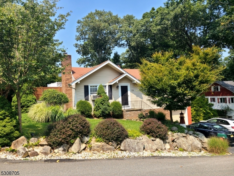 114 Bishop Rock Road Hopatcong NJ 07843