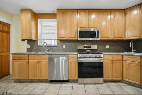 223 Keats Avenue Elizabeth NJ 07208