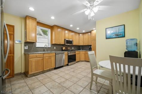 223 Keats Avenue Elizabeth NJ 07208