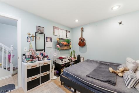 270 Westervelt Place Lodi NJ 07644