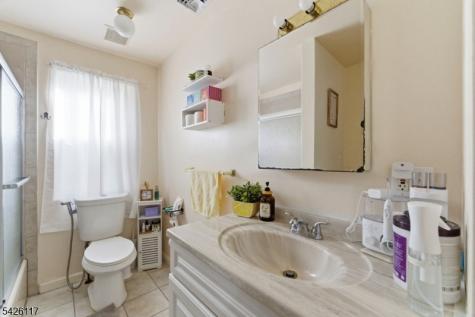 270 Westervelt Place Lodi NJ 07644