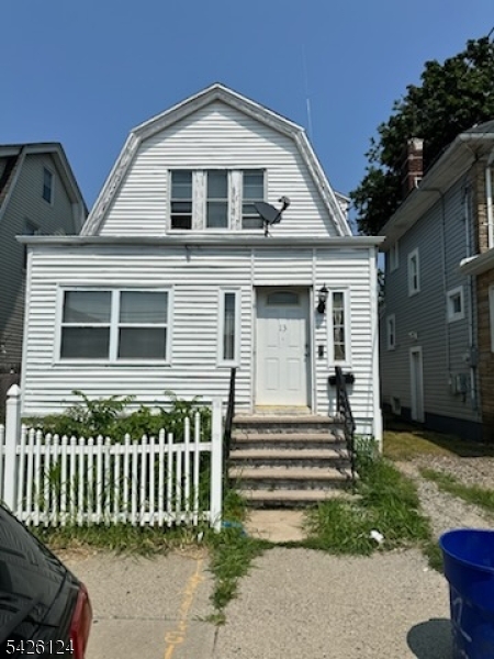 13 Paine Avenue Irvington NJ 07111