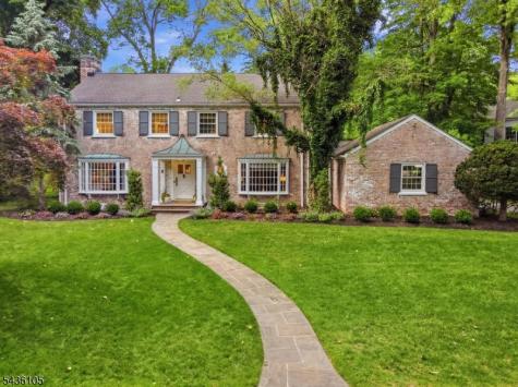 8 Cross Gates Millburn NJ 07078