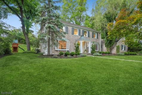 8 Cross Gates Millburn NJ 07078