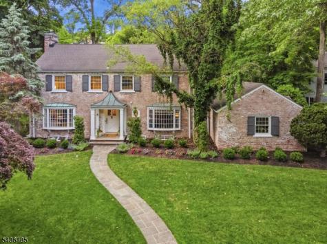 8 Cross Gates Millburn NJ 07078