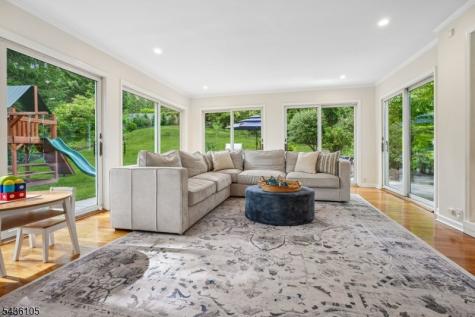 8 Cross Gates Millburn NJ 07078