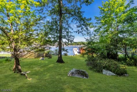 439 Lakeside Boulevard Hopatcong NJ 07843