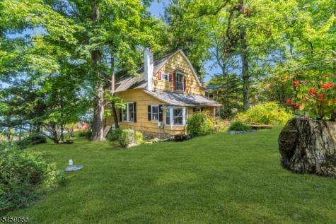 439 Lakeside Boulevard Hopatcong NJ 07843