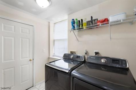 25 Rolling Rapids Court Hackettstown NJ 07840