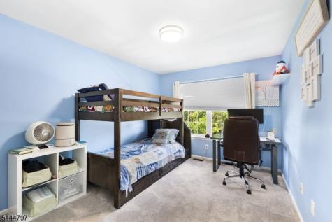 25 Rolling Rapids Court Hackettstown NJ 07840