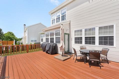 25 Rolling Rapids Court Hackettstown NJ 07840