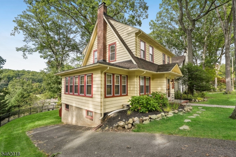 21 Midland Drive Morris NJ 07960