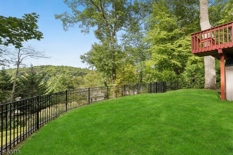 21 Midland Drive Morris NJ 07960