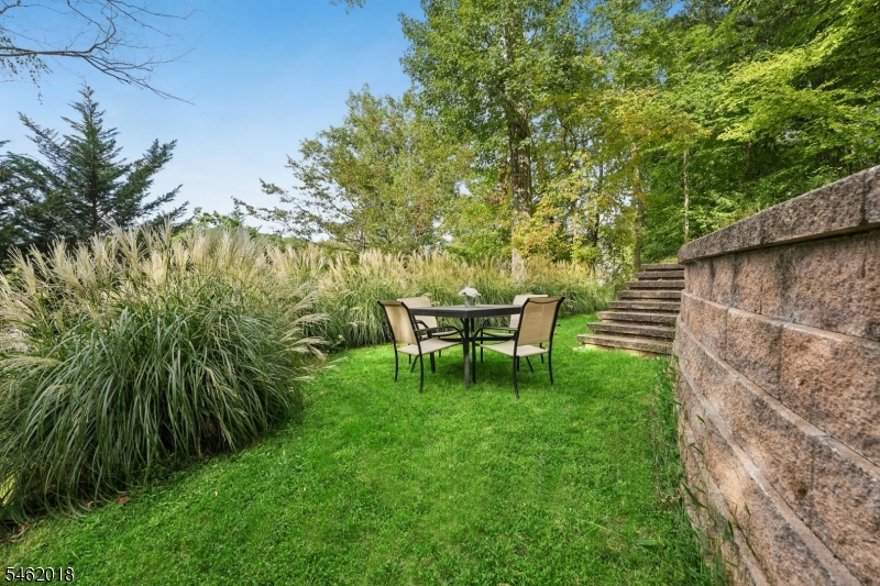 21 Midland Drive Morris NJ 07960