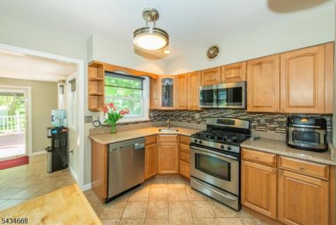 318 Highland Avenue City Of Orange NJ 07050