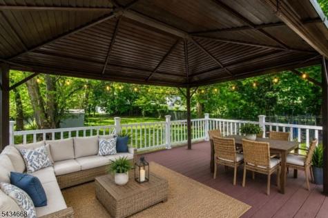 318 Highland Avenue City Of Orange NJ 07050