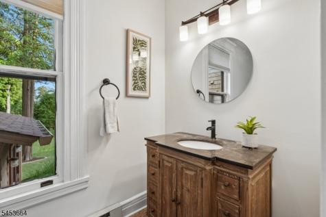 6 Edgehill Road West Orange NJ 07052