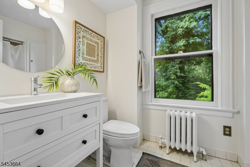 6 Edgehill Road West Orange NJ 07052