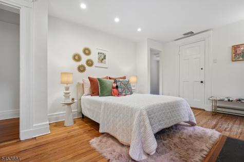 6 Edgehill Road West Orange NJ 07052