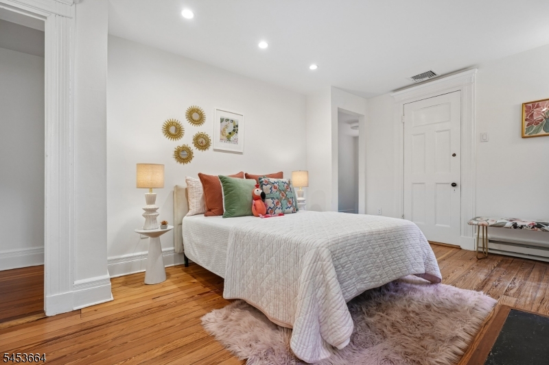 6 Edgehill Road West Orange NJ 07052