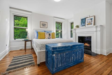 6 Edgehill Road West Orange NJ 07052