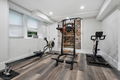 6 Edgehill Road West Orange NJ 07052