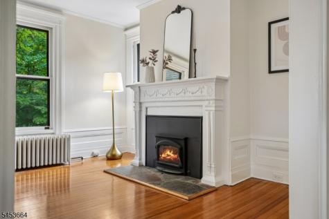 6 Edgehill Road West Orange NJ 07052