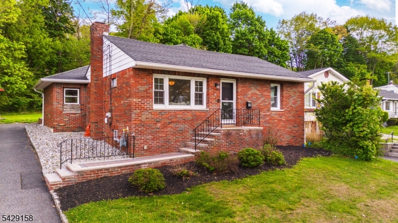18 Cross Street Netcong NJ 07857