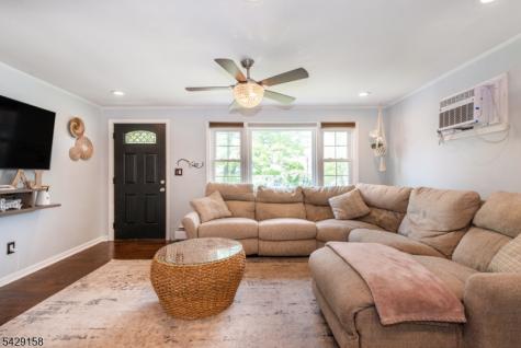 18 Cross Street Netcong NJ 07857