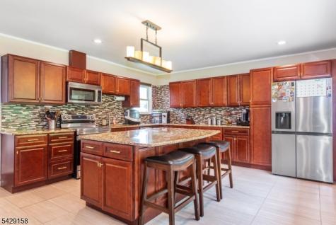 18 Cross Street Netcong NJ 07857