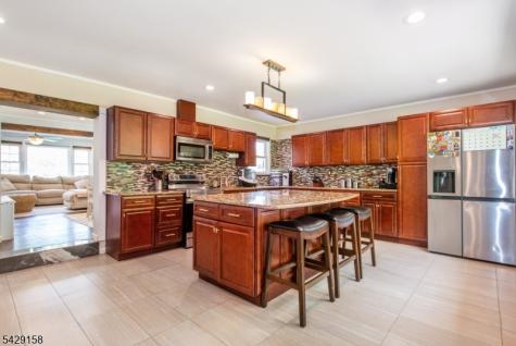 18 Cross Street Netcong NJ 07857
